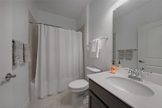 1631 Bentwater Lane, Frisco, TX 75036