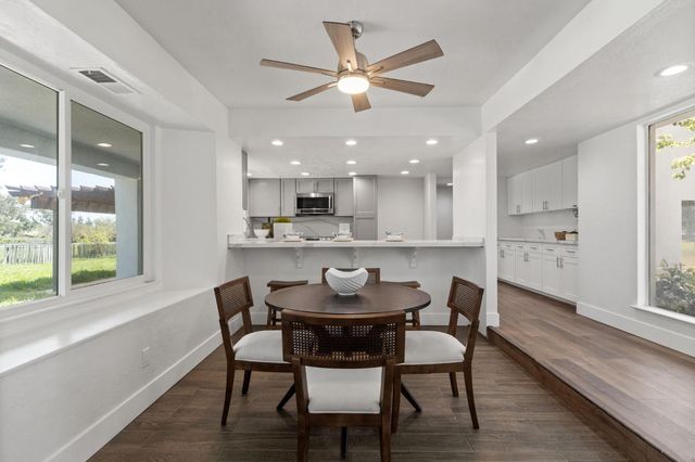 8356 Chamise, Clovis, CA 93619