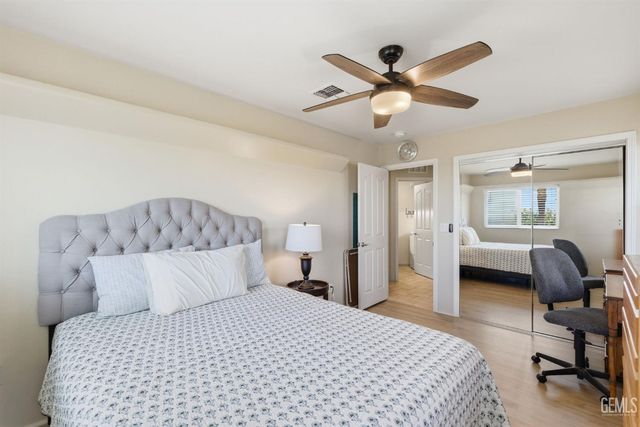 5056 N Hills Drive, Bakersfield, CA 93308