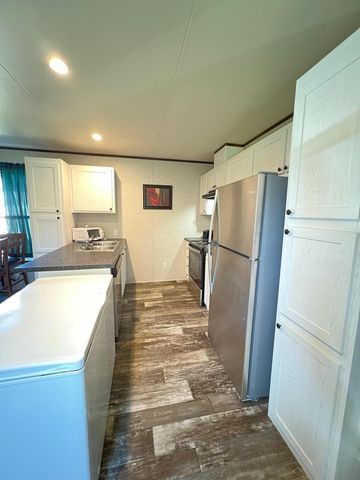 9768 Township Hwy 111, Upper Sandusky, OH 43351