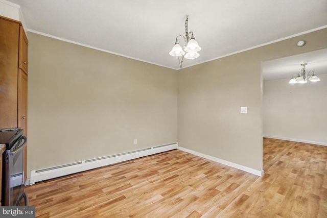 2 SYCAMORE LN, Palmyra, PA 17078