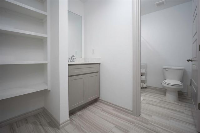 14613 Travertine Falls Lane, Oklahoma City, OK 73142