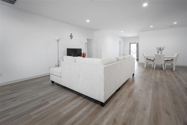 14613 Travertine Falls Lane, Oklahoma City, OK 73142