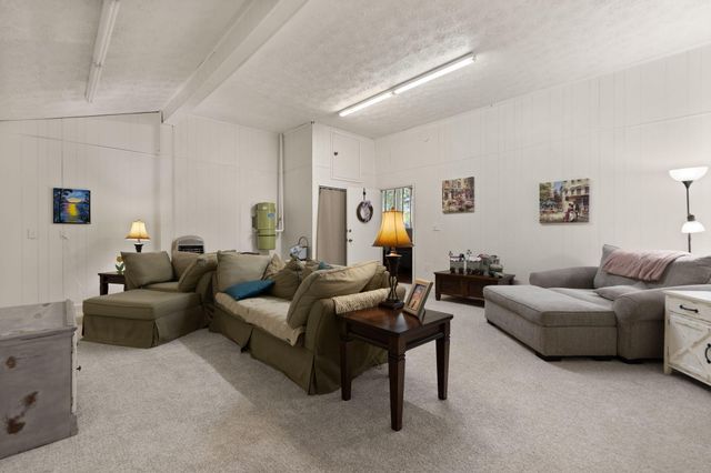 1605 Pumphouse Road, Somerset, KY 42503