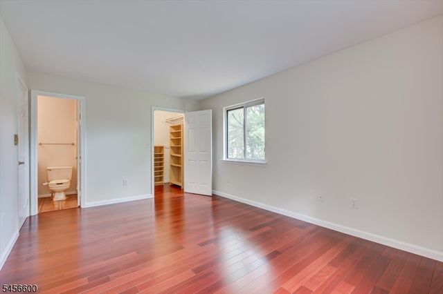 6 Norwich Pl, Franklin Twp., NJ 08873