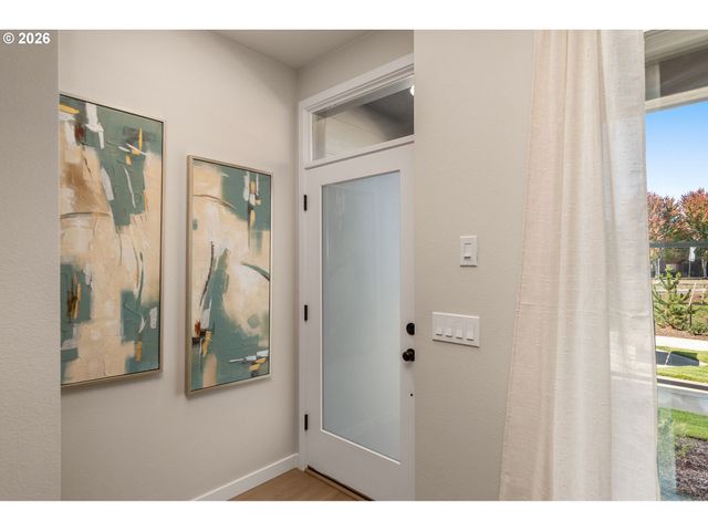 3429 Se EVERWOOD Ln, Hillsboro, OR 97123