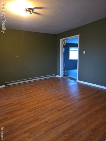 1103 S Townline Road, Sandusky, MI 48471