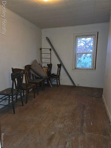 1103 S Townline Road, Sandusky, MI 48471