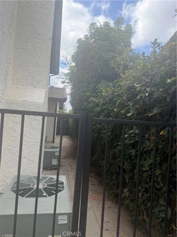 17069 Gledhill Street, Northridge, CA 91325