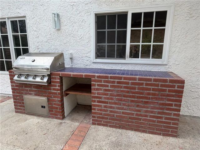 17069 Gledhill Street, Northridge, CA 91325