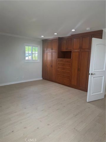 17069 Gledhill Street, Northridge, CA 91325