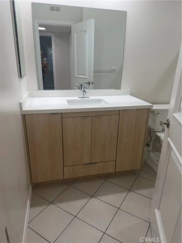 17069 Gledhill Street, Northridge, CA 91325