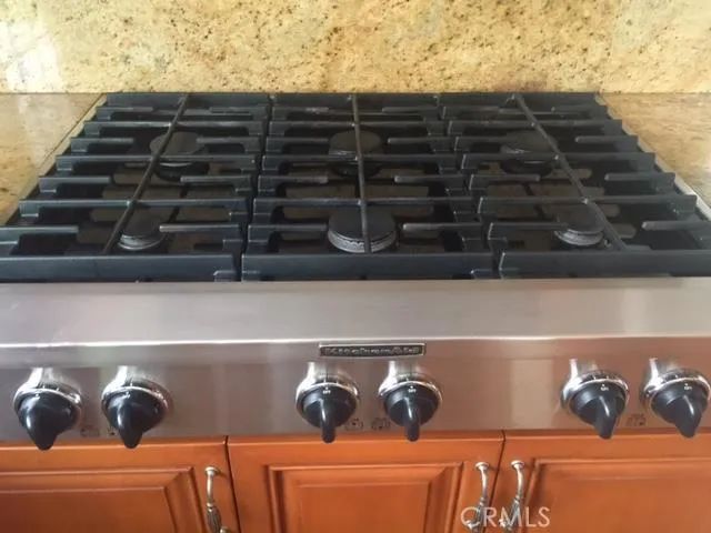 17069 Gledhill Street, Northridge, CA 91325