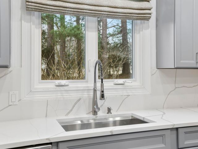 10 Torrey Pine Court, Spartanburg, SC 29306