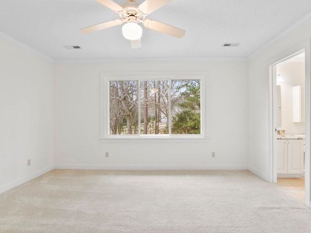 10 Torrey Pine Court, Spartanburg, SC 29306