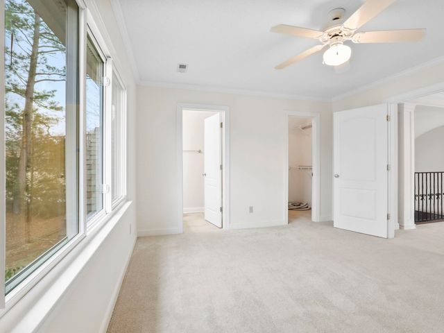 10 Torrey Pine Court, Spartanburg, SC 29306