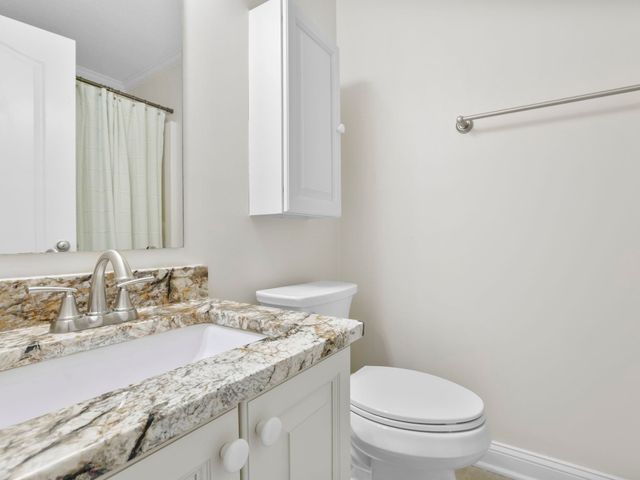 10 Torrey Pine Court, Spartanburg, SC 29306