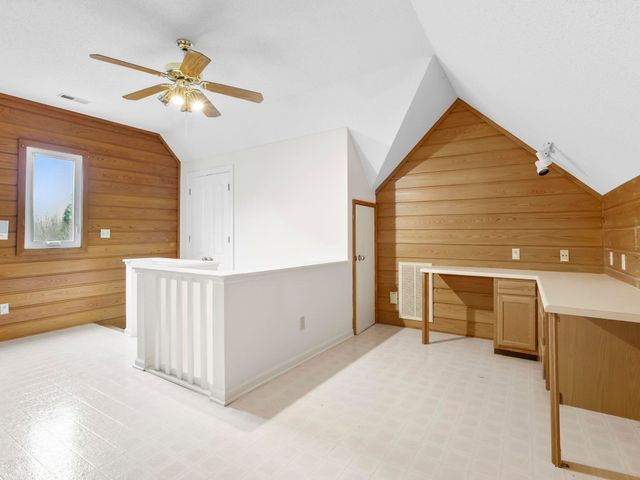 10 Torrey Pine Court, Spartanburg, SC 29306