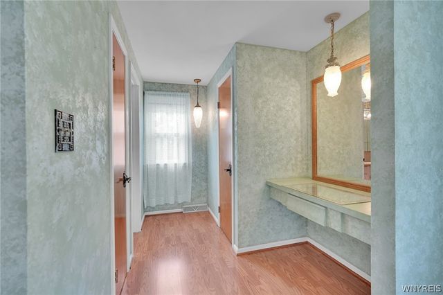 6475 Ludon Drive, Boston, NY 14075