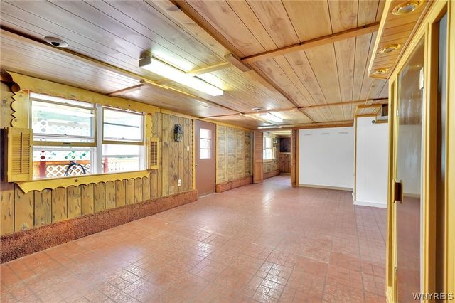 6475 Ludon Drive, Boston, NY 14075