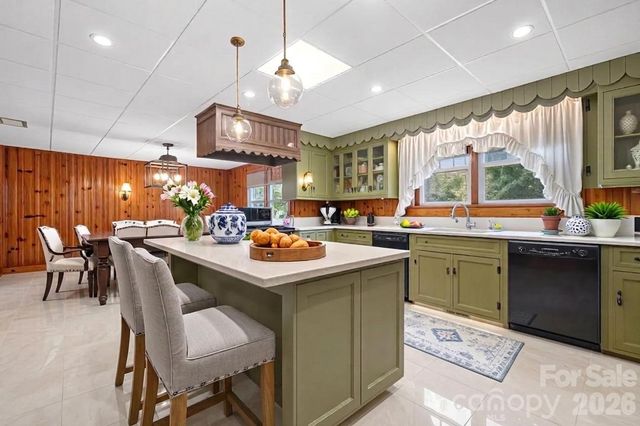 207 W Main Street, Maiden, NC 28650