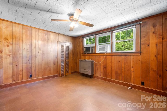207 W Main Street, Maiden, NC 28650