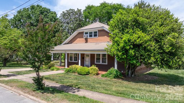 207 W Main Street, Maiden, NC 28650