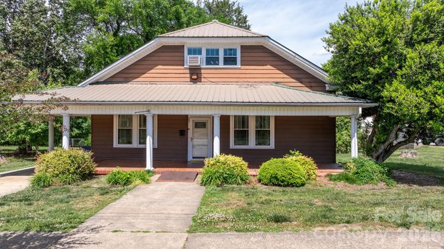 207 W Main Street, Maiden, NC 28650