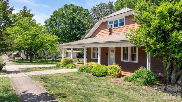 207 W Main Street, Maiden, NC 28650