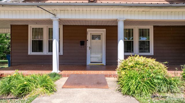 207 W Main Street, Maiden, NC 28650