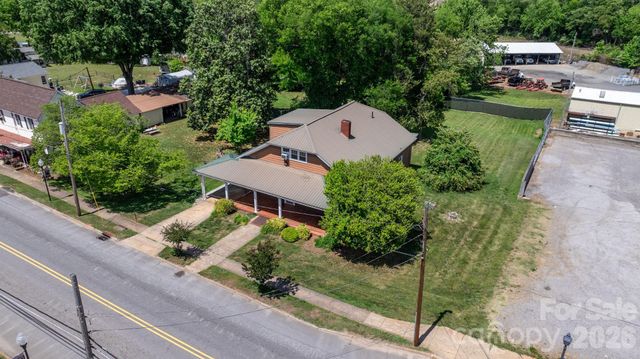 207 W Main Street, Maiden, NC 28650