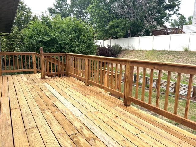 2544 10th Ave NW, Minot, ND 58703