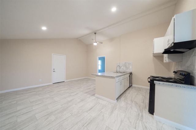 24302 Jumping Jay Drive, Hockley, TX 77447