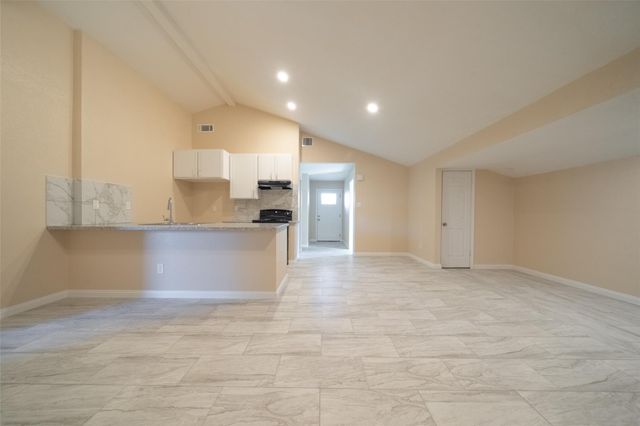 24302 Jumping Jay Drive, Hockley, TX 77447