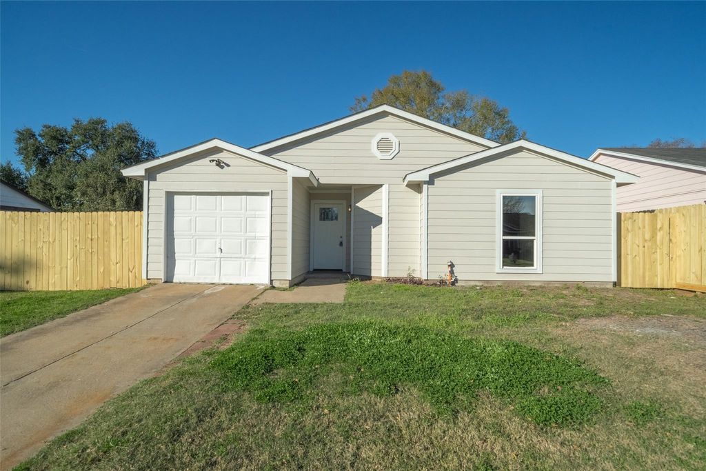 24302 Jumping Jay Drive, Hockley, TX 77447