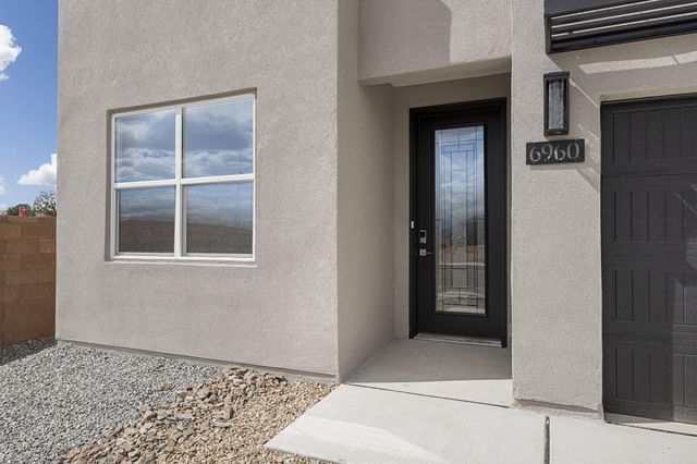 6960 Sydney Drive NE, Rio Rancho, NM 87144