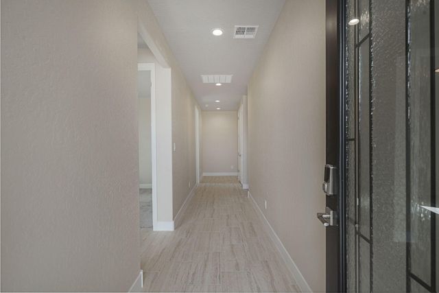 6960 Sydney Drive NE, Rio Rancho, NM 87144
