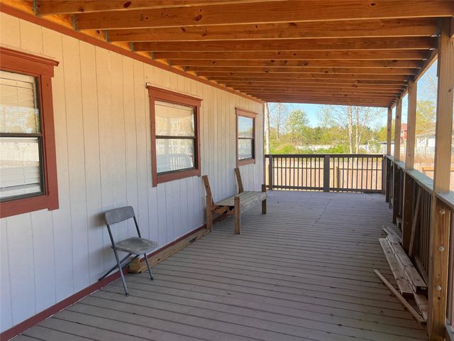 960 County Road 5021, Cleveland, TX 77327