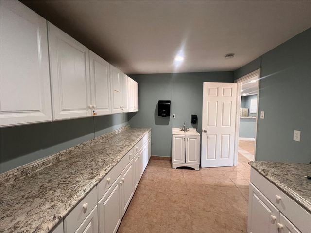 960 County Road 5021, Cleveland, TX 77327