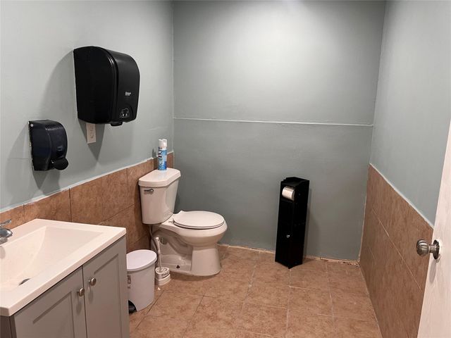 960 County Road 5021, Cleveland, TX 77327