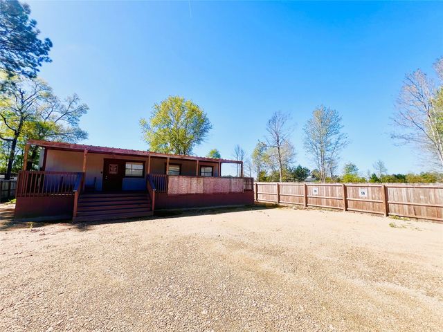 960 County Road 5021, Cleveland, TX 77327