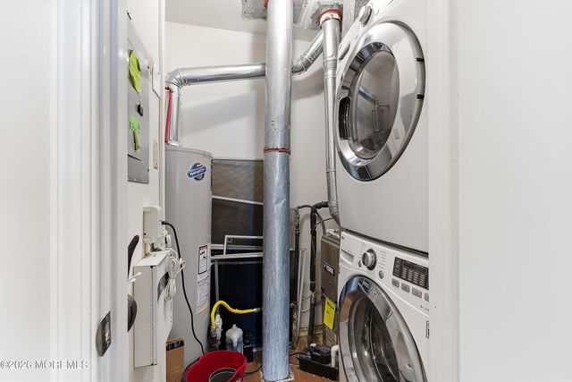 128 Tulip Lane, Freehold, NJ 07728