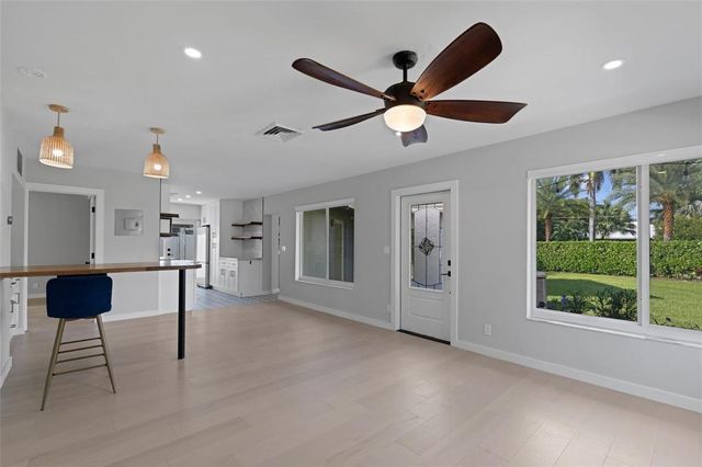 2000 SE 26th Avenue, Fort Lauderdale, FL 33316