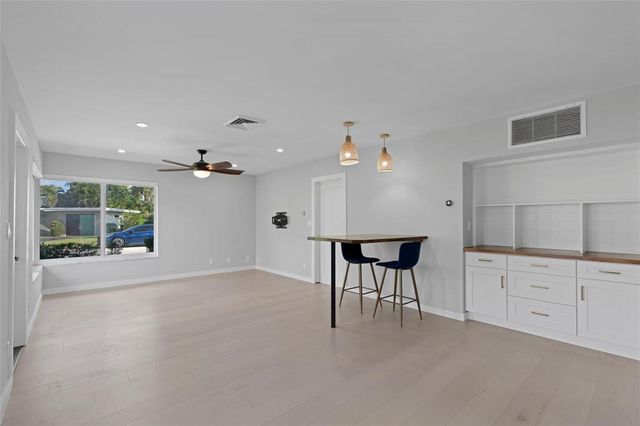 2000 SE 26th Avenue, Fort Lauderdale, FL 33316