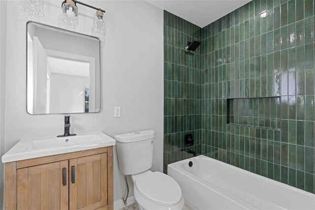 2000 SE 26th Avenue, Fort Lauderdale, FL 33316
