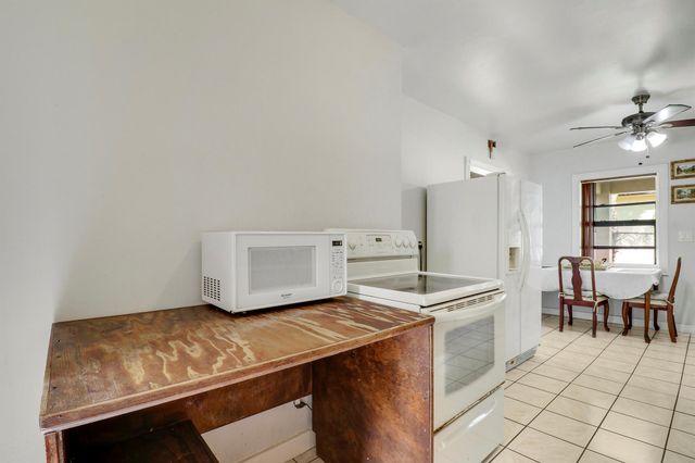 162 W 24th Street, Riviera Beach, FL 33404