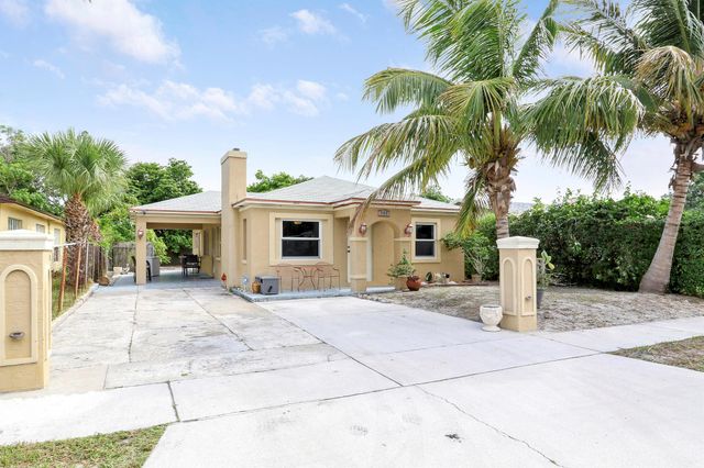 162 W 24th Street, Riviera Beach, FL 33404