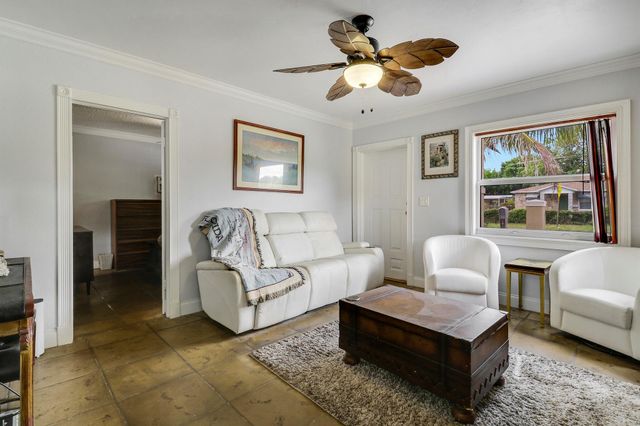 162 W 24th Street, Riviera Beach, FL 33404