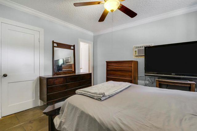162 W 24th Street, Riviera Beach, FL 33404