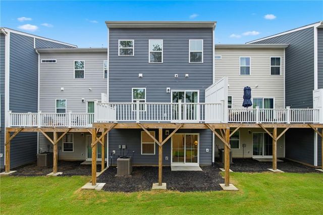 920 Sugar Vista Circle, Sugar Hill, GA 30518